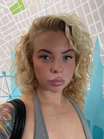 Full leaked Emilie brooklyn private onlyfans photo