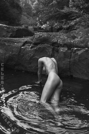 Full leaked Emilie payet private onlyfans photo