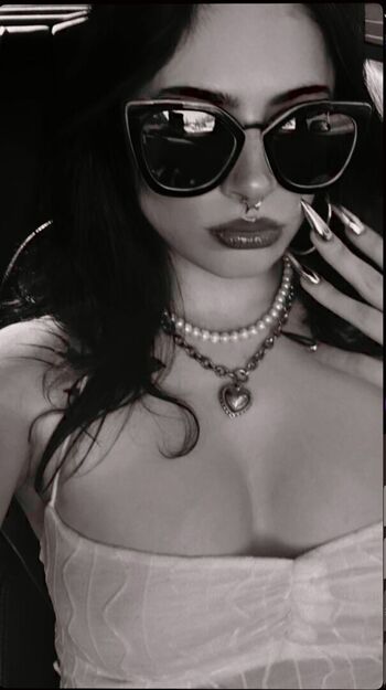 Full leaked Emilie schaefer private onlyfans photo