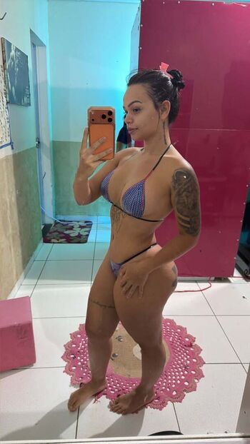 Full leaked Emilly roldao private onlyfans photo