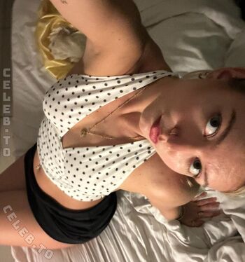 Full leaked Emily anouk dorn private onlyfans photo