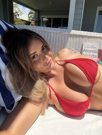 Full leaked Emily bright page private onlyfans photo