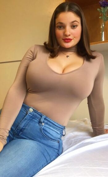 Full leaked Emily egan private onlyfans photo