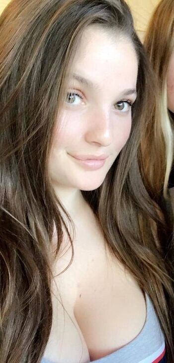 Full leaked Emily egan private onlyfans photo