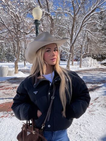 Full leaked Emily elizabeth  page private onlyfans photo