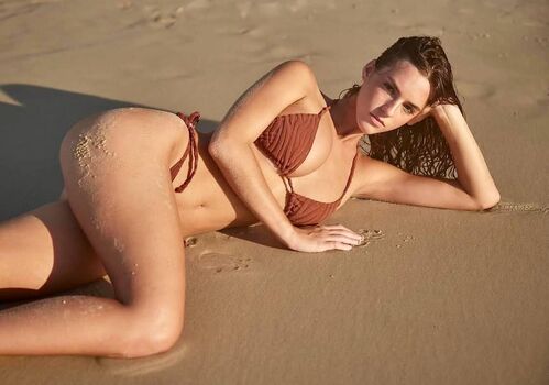 Full leaked Emily feld  page private onlyfans photo