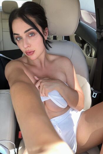 Full leaked Emily green private onlyfans photo