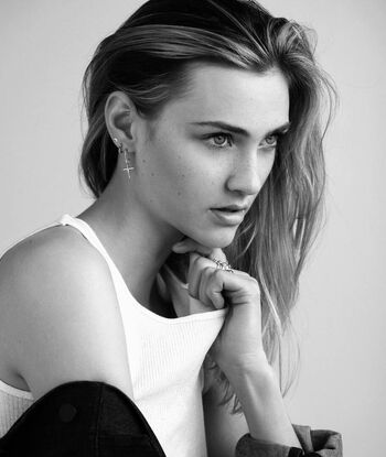 Full leaked Emily hall private onlyfans photo