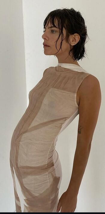 Full leaked Emily labowe private onlyfans photo