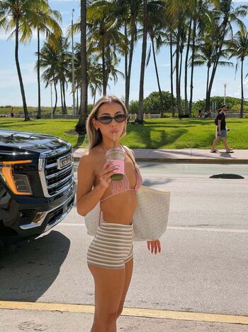 Full leaked Emily landon private onlyfans photo