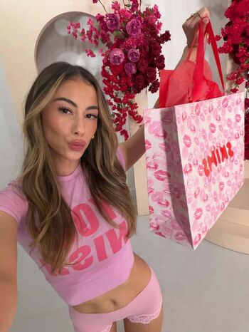 Full leaked Emily landon private onlyfans photo