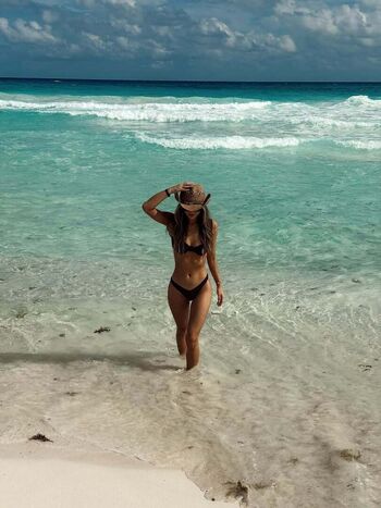 Full leaked Emily landon private onlyfans photo