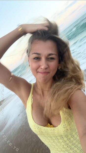 Full leaked Emily maurer page private onlyfans photo