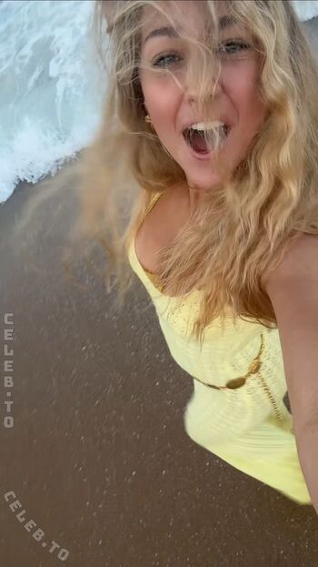 Full leaked Emily maurer page private onlyfans photo