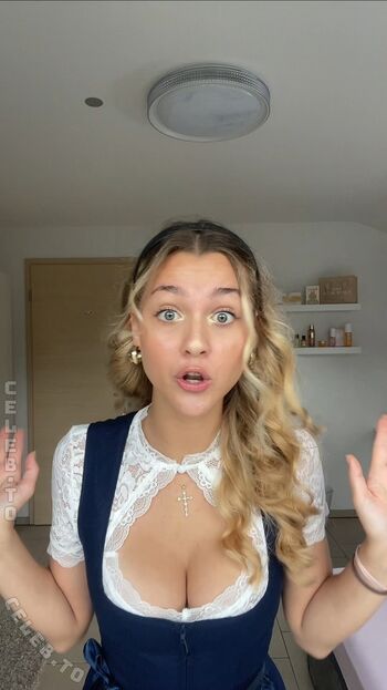 Full leaked Emily maurer private onlyfans photo