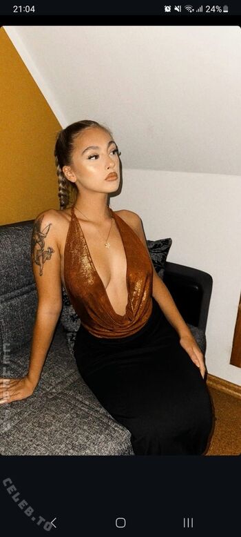 Full leaked Emily mhl page private onlyfans photo