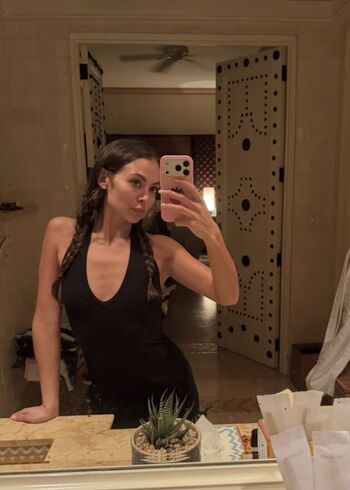 Full leaked Emily oberg private onlyfans photo