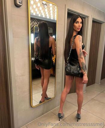 Full leaked Emily parker private onlyfans photo