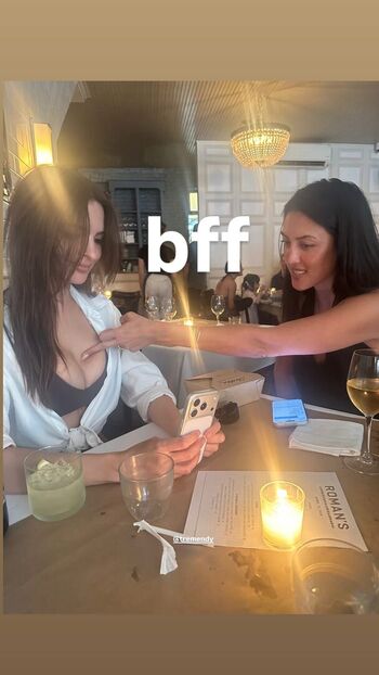 Full leaked Emily ratajkowski private onlyfans photo