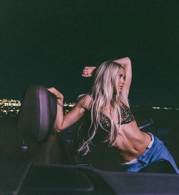 Full leaked Emily roman private onlyfans photo