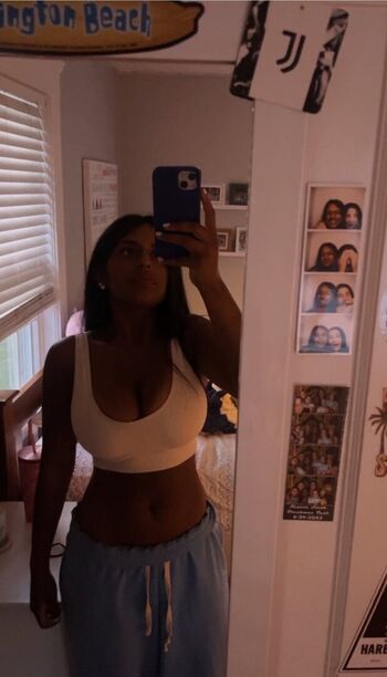 Full leaked Emily santttt private onlyfans photo