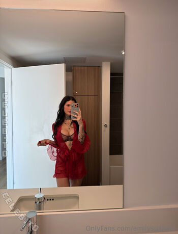 Full leaked Emily sullivan private onlyfans photo