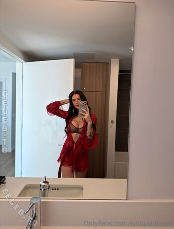 Full leaked Emily sullivan private onlyfans photo