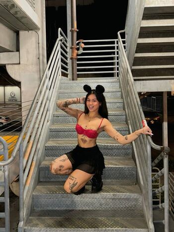 Full leaked Emilyafeng private onlyfans photo