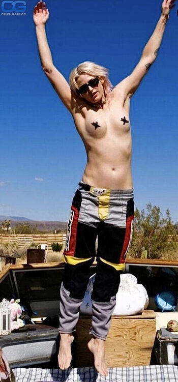 Full leaked Emilyarmstrong private onlyfans photo