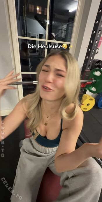 Full leaked Emilylior page private onlyfans photo