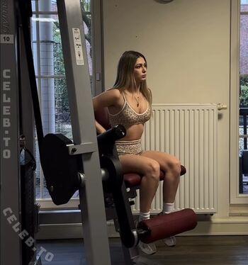 Full leaked Emilylior private onlyfans photo