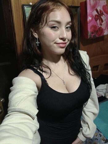 Full leaked Emilyreedsx private onlyfans photo
