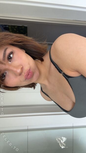Full leaked Emilyynl private onlyfans photo