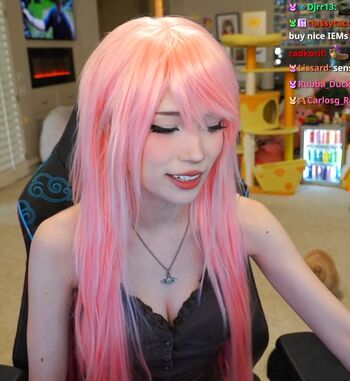 Full leaked Emiru  page private onlyfans photo