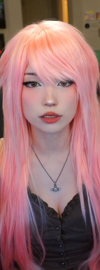 Full leaked Emiru  page private onlyfans photo