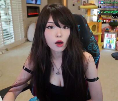 Full leaked Emiru  page private onlyfans photo