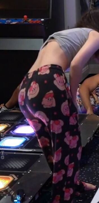 Full leaked Emiru jpg private onlyfans photo