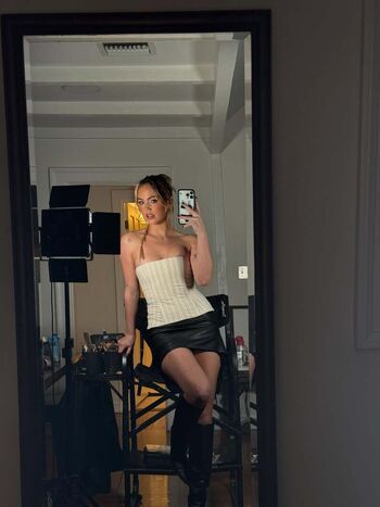 Full leaked Emma brooks page private onlyfans photo