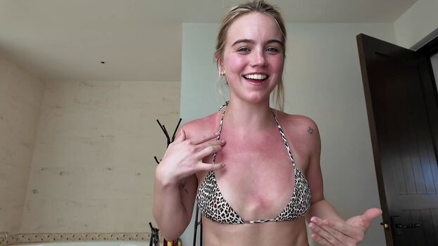 Full leaked Emma brooks page private onlyfans photo