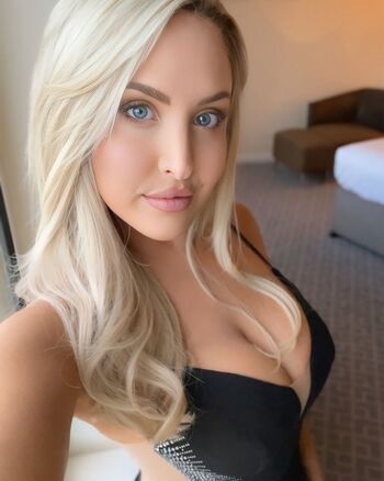Full leaked Emma louise jones  page private onlyfans photo