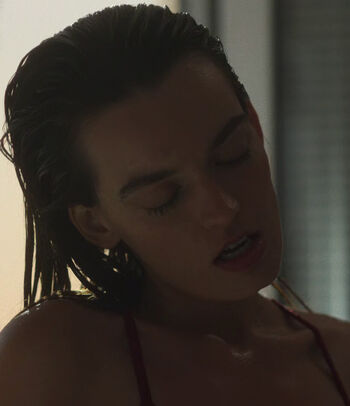 Full leaked Emma mackey page private onlyfans photo