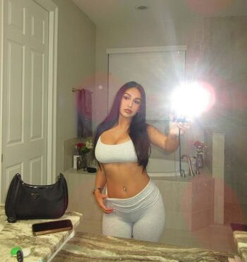 Full leaked Emma petisco private onlyfans photo