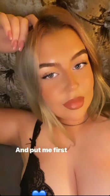 Full leaked Emma richardson private onlyfans photo