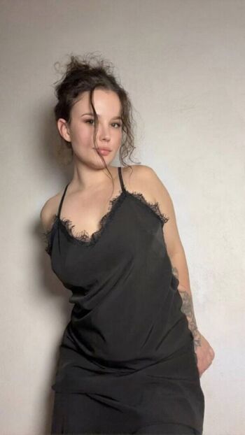 Full leaked Emmasillk private onlyfans photo