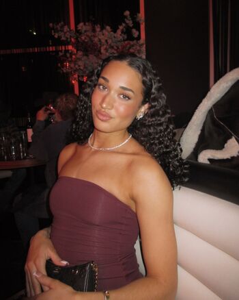 Full leaked Emmi scales private onlyfans photo