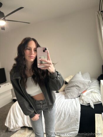 Full leaked Emmiejohnson page private onlyfans photo