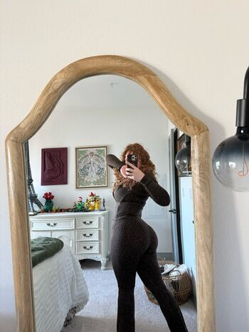Full leaked Emmilyhazel private onlyfans photo