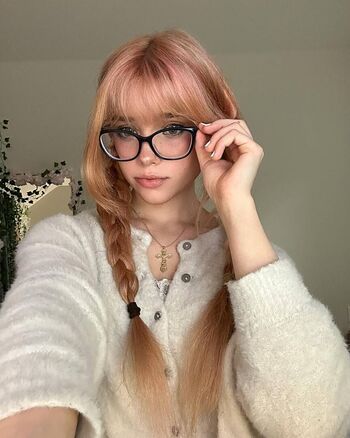 Full leaked Emmyuh private onlyfans photo