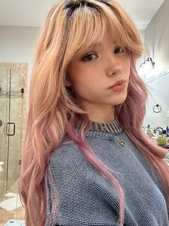 Full leaked Emmyuh private onlyfans photo