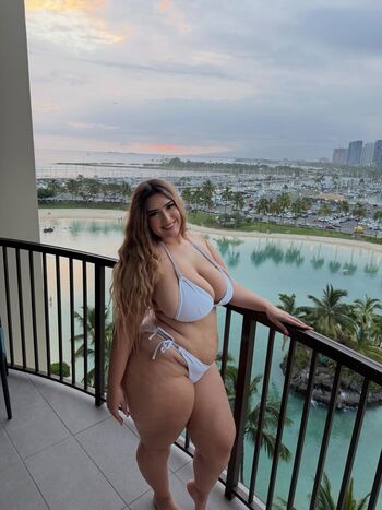 Full leaked Emptycupcakee private onlyfans photo